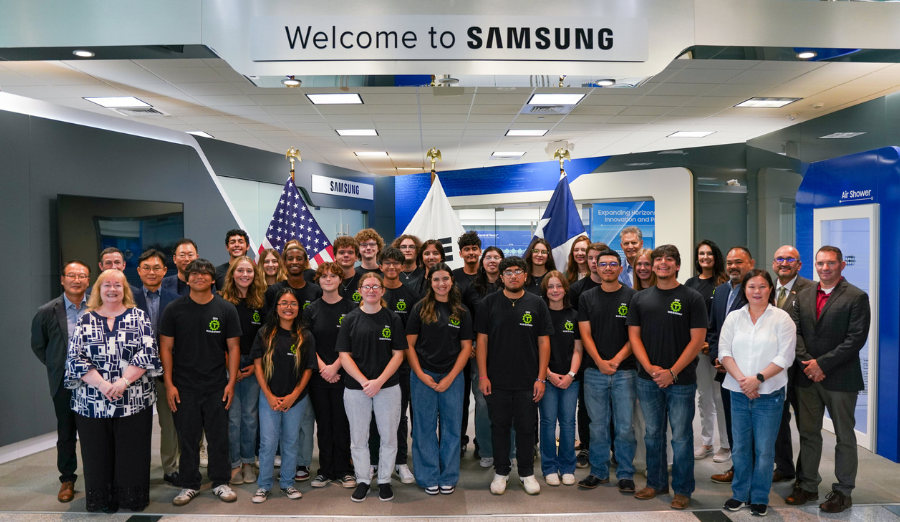 Taylor ISD students intern at Samsung 